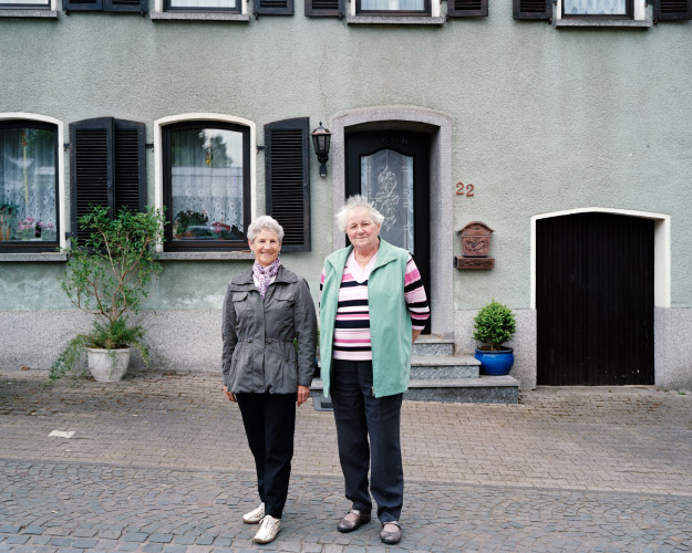 http://www.arnopaul.net/files/gimgs/16_arnopaul-3f2014-17.jpg