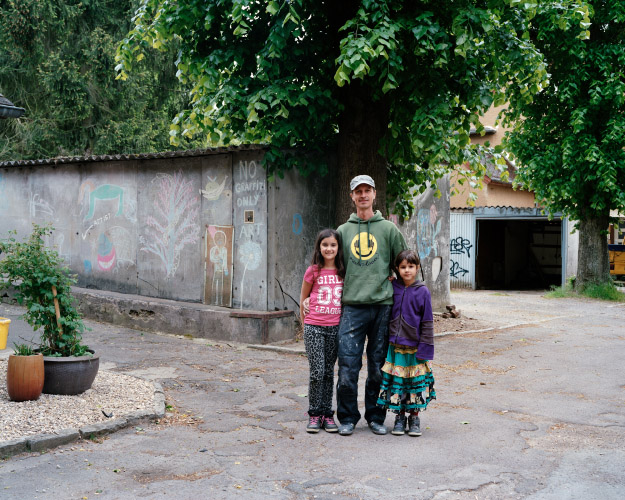 http://www.arnopaul.net/files/gimgs/16_arnopaul-3f2014-20.jpg
