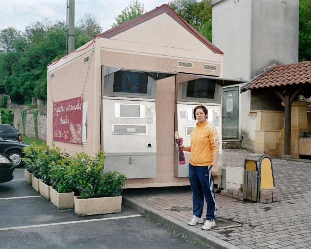 http://www.arnopaul.net/files/gimgs/16_arnopaul-3f2014-28.jpg