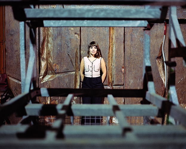 http://www.arnopaul.net/files/gimgs/3_arnopaul-ladylinn.jpg