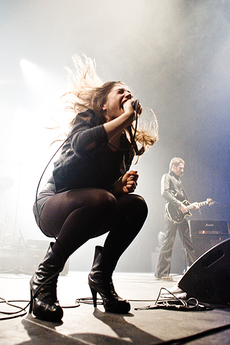 http://www.arnopaul.net/files/gimgs/4_arnopaul-izia-20100331.jpg