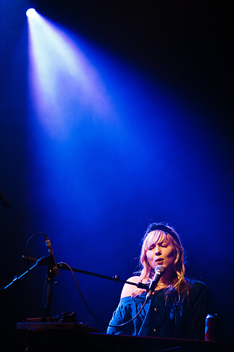http://www.arnopaul.net/files/gimgs/4_arnopaul-mai-20090424.jpg