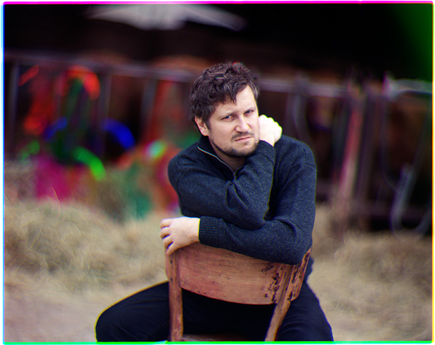 http://www.arnopaul.net/files/gimgs/7_arnopaul-eric-trichromie.jpg